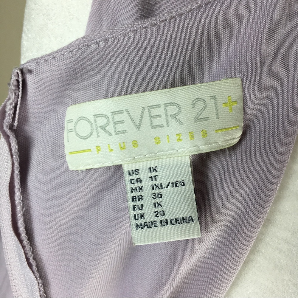 FOREVER 21+ Crochet Yoke Fit & Flare Lilac Dress Size 1X - Picture 2 of 7